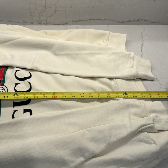 Beautiful authentic Gucci x Disney colaboration hoodie in off white terry - Picture 8 of 10